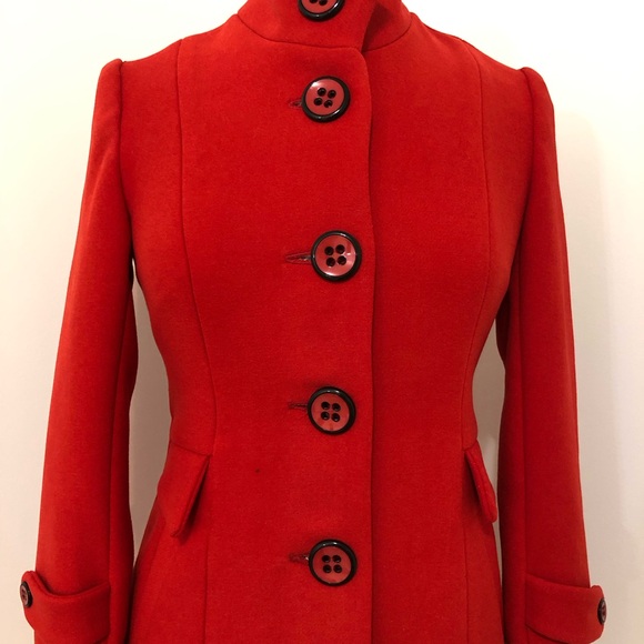 Brand new woman’s winter coat.
Size:S to XL.
Kashmir. - Picture 2 of 6